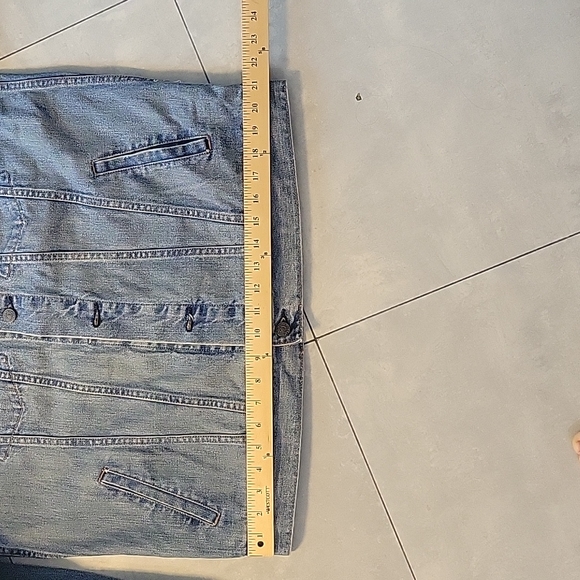 GAP Jean jacket - Picture 9 of 10